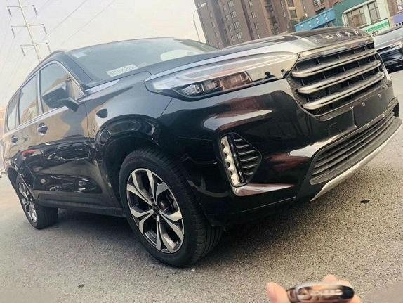 奇瑞真正的旗舰SUV,车长近5米+2.0T动力,气场不输揽胜