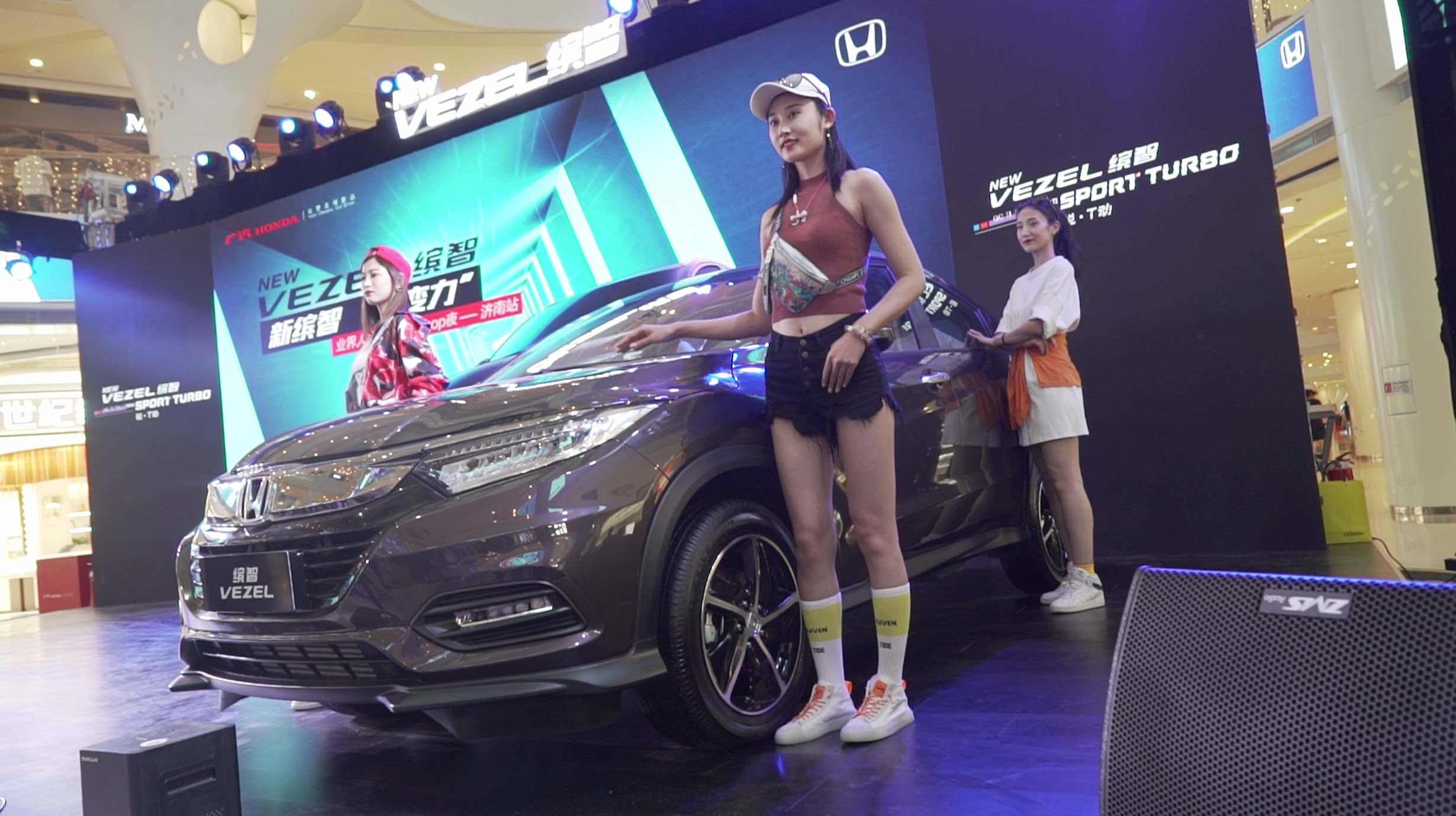 �V���������_�����У��SUV������ɶ���c���F���w�һ�°�