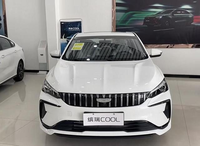 新款吉利缤瑞COOL冠军版实车到店，产品力如何？