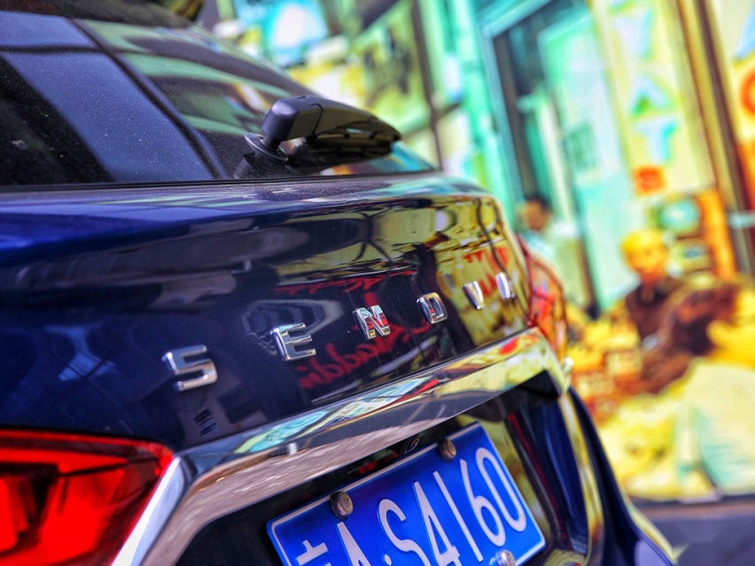 场爷撩车：5.99万起售的SUV如何转变5位编辑对它的态度？