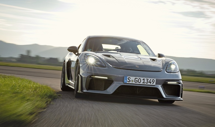 灰色的超新星：保时捷718 Cayman GT4 RS