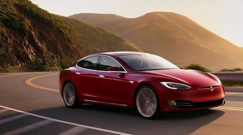 特斯拉Model 3已降至24.99万,比亚迪汉还在玩产能不