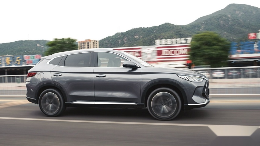 4.4L油耗！加速感不输2.0T？这辆国产新SUV确实不错！