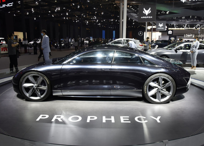 这也许就开启了全新的现代家族造型，Prophecy概念车很像