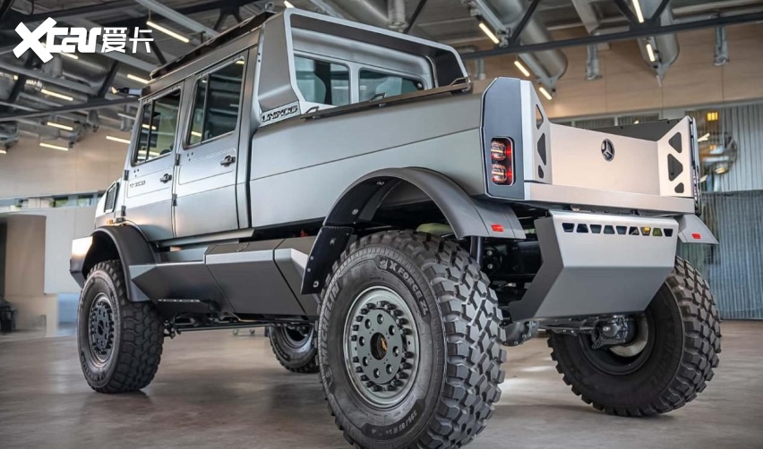 车架可以“拧麻花”？扭转柔性车架，乌尼莫克80周年版