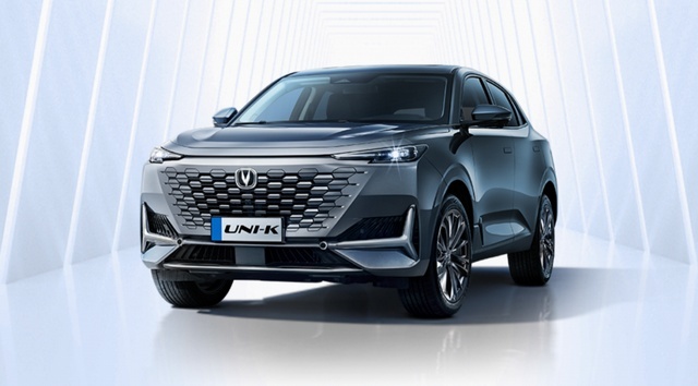 支持个性化定制？长安UNI-K新推两款车型，售价低至14.59万元起