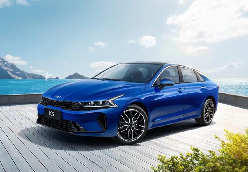 起亚K5属于什么档次车？还记得当年的“屌丝三宝”吗？