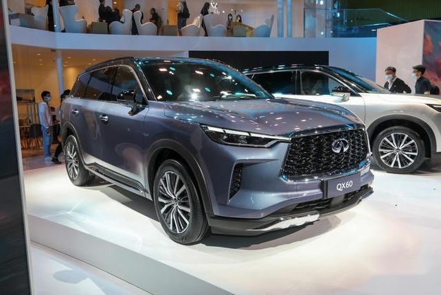 2.0T+9AT 比宝马X5大，售价却便宜30万，全新英菲尼迪QX60 16日预售