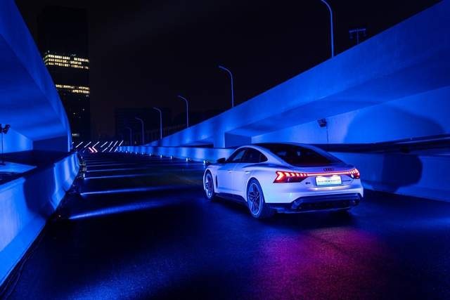 “奥迪首款纯电GT跑车”RS e-tron GT正式预售，预售价148