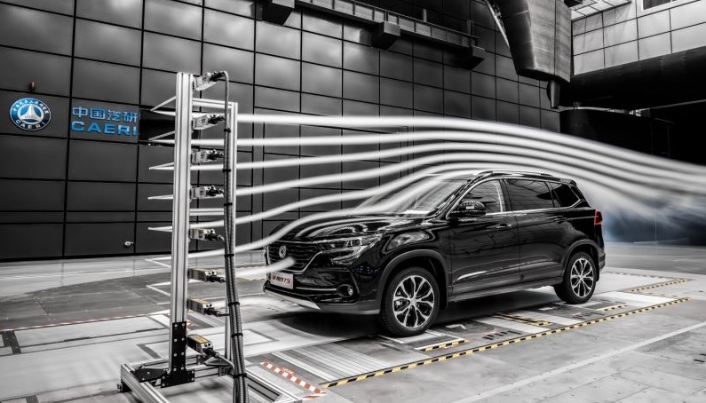 无车一族快来看,军工品质的智能紧凑型SUV,仅6.99万起