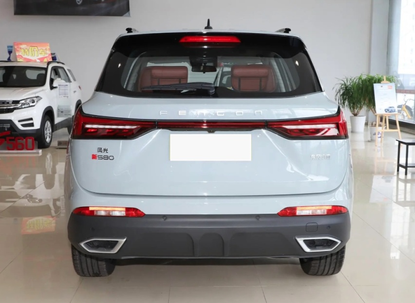 国产版雷克萨斯+奢华内饰！2+2+2的中型SUV，才7万多