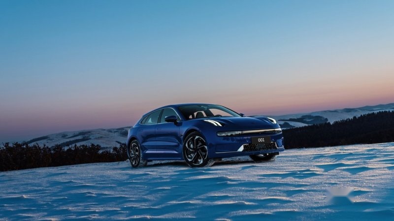 2023款极氪001正式上市 售价30-38.6万 提供丰富的选装套件