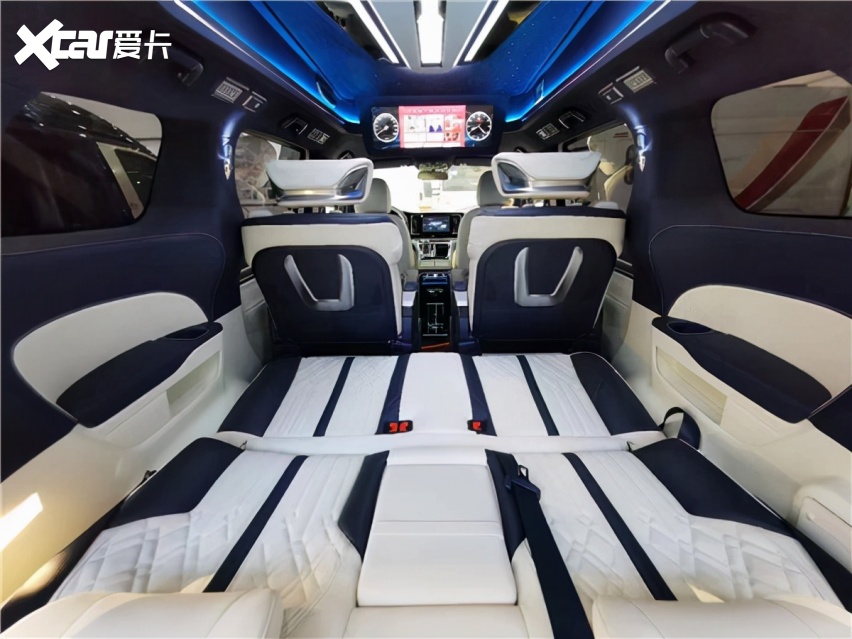 广汽传祺高顶M8极夜之光, 超高配置性价比高,小高顶性价比极高
