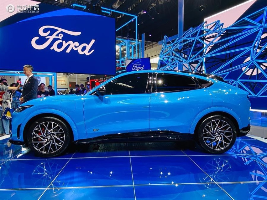 2020北京车展：福特全球首款纯电SUV Mustang M
