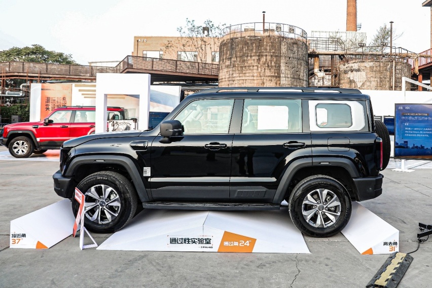 18.58万起，全新BJ40开启预售，全新车型具有哪些特点？