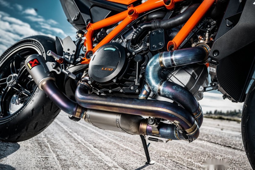 KTM与Brabus有望合作推出全新1400R