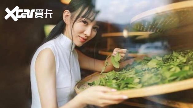 中国出场费最高的拳手！当老板后开豪车迎娶白富美，走上人生巅峰