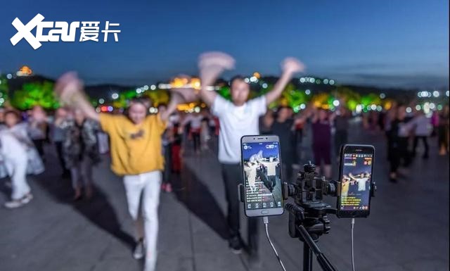 英国人惊奇：“中国大妈”来了