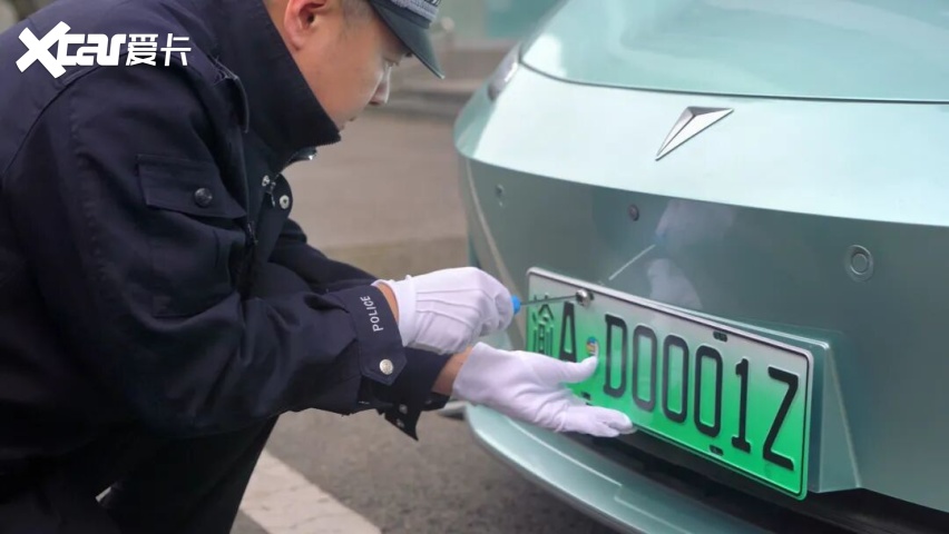 自动驾驶发展迎来重要里程碑 L3级自动驾驶有条件批量“持证上路”