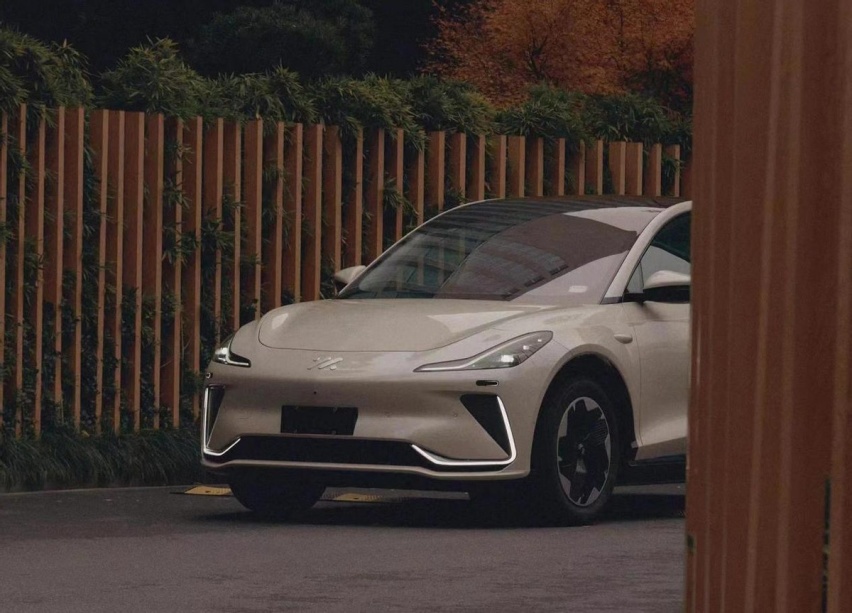 50万内必入的SUV？智己LS7靠嘴说还是真有“料”