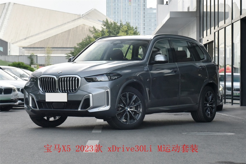 家用豪华SUV对决：蔚来ES8和宝马X5，预算60万选谁更明智？