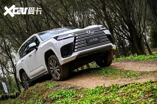 雷克萨斯LX700h,大哥的选择准没错