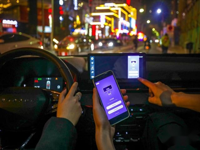 新宝骏RS-3上市，智能更懂你