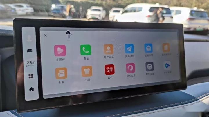 试驾官丨评测睿蓝9，10万级纯电7座SUV，还能换电？