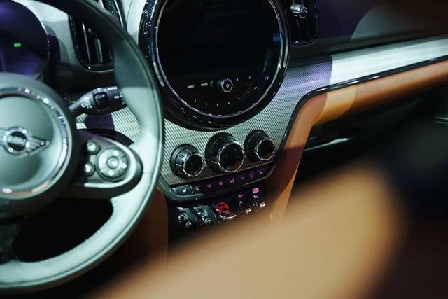 新一季MINI COUNTRYMAN 创新设计满足一切所需！
