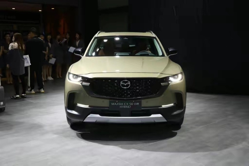 馬自達cx-50 hev正式上市,2.5l混動 四驅,售價19.58萬