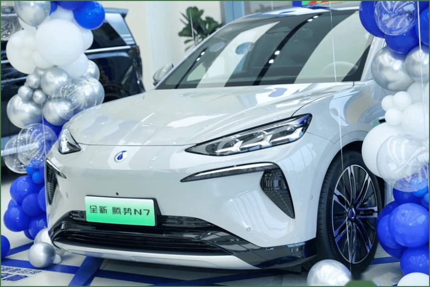 全新腾势N7售价23.98万起的价格真的超有性价比