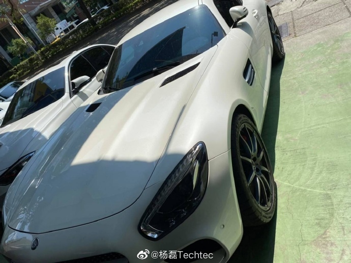 两部奔驰AMG GTS刷ECU改装电脑升级德国TECHTEC定制ECU