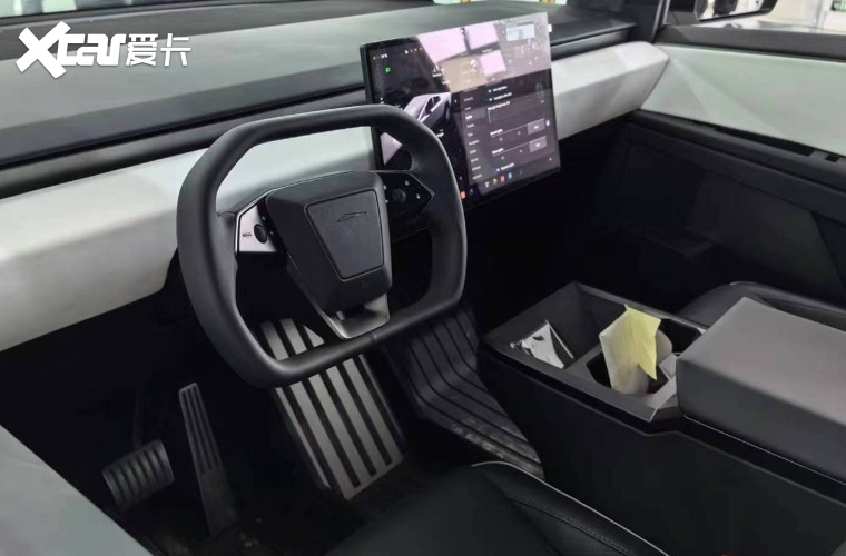 特斯拉cybertruck国内首次亮相 国内消费者有机会参与试驾