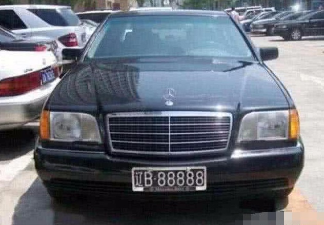 王健林买的车，王思聪还会买吗？