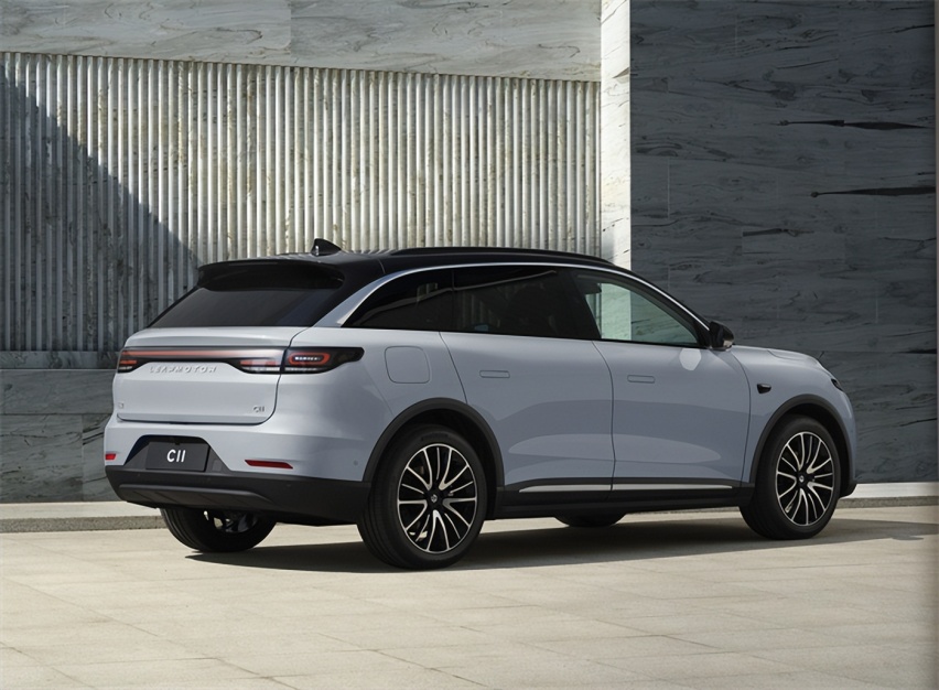 14万多的中型SUV，还是新能源车，零跑C11确实性价比很高了