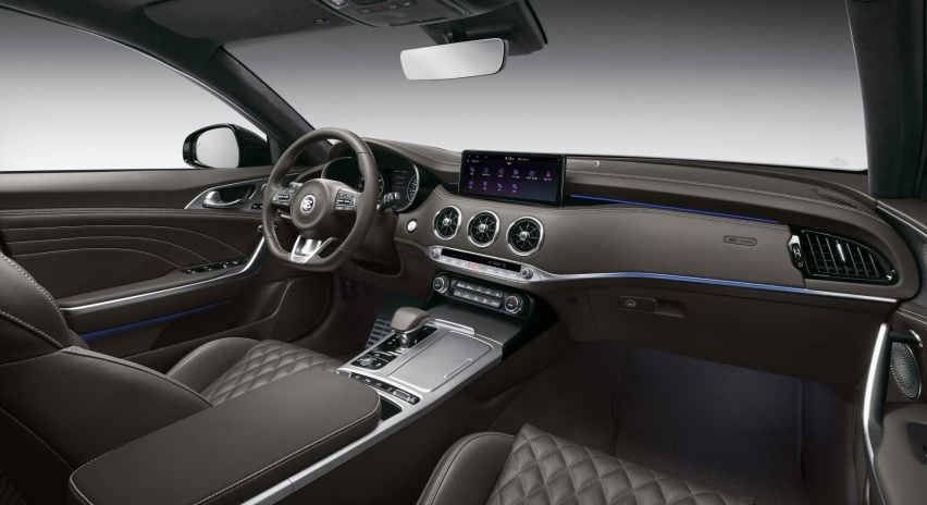 搭载3.3升V6引擎 2021年款起亚Stinger
