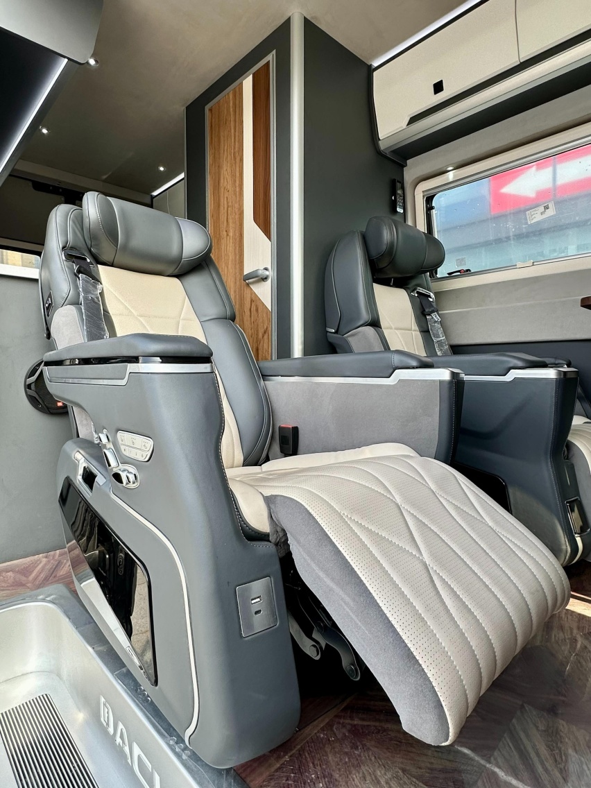 进口德国MAN四驱商旅房车,性能强大配置豪华 现车实拍