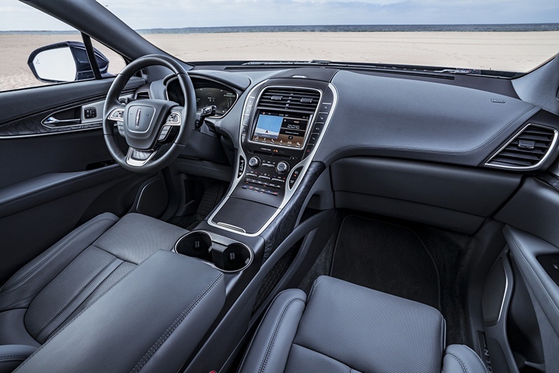 autohomecar__ChsEml7Z7OGACUQcAAiZHuMOfs0422.jpg