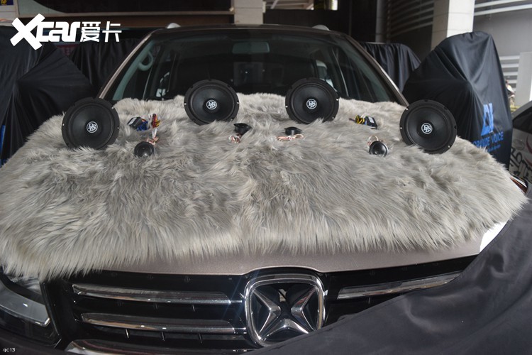 江铃驭胜汽车音响改装，静享美妙音质！昆明发烧友汽车音响