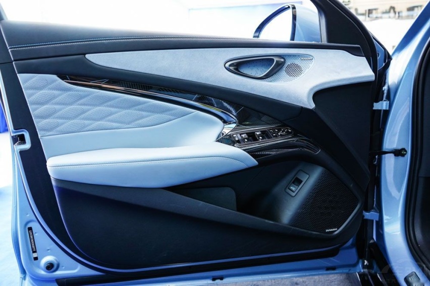 预算20万以上买中型车，Model 3和海豹谁才是首选？