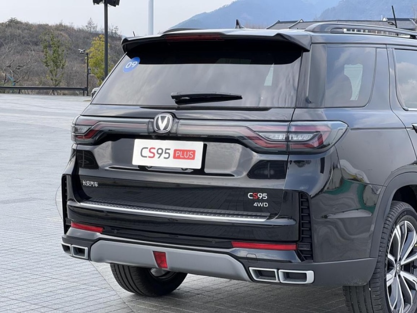 开长安CS95PLUS环千岛湖，“奶爸车”的惊喜不止空间大？