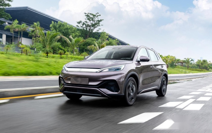 比亚迪元PLUS实车曝光，定位紧凑型SUV，或售价13-16万元