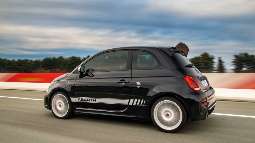 阿巴特Abarth 695 Esseesse收藏版发布限量1350辆