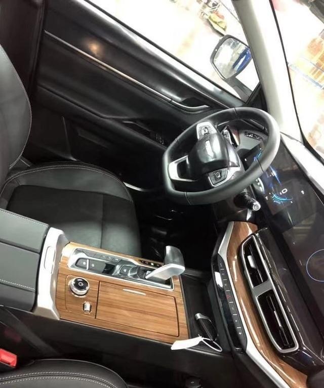 S61并未换标，飞机拉杆档柄，奇瑞新能源发布A级纯电SUV