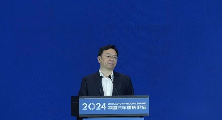 2024年中国汽车重庆论坛，比亚迪王传福与李云飞讲话解读