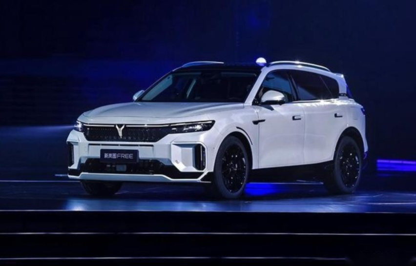 哪吒汽车发布浩智战略2.0；理想汽车最高降价2.3万元