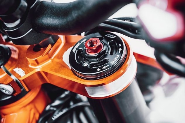 WP发布升级 包括KTM 890DukeR和1290超级公爵