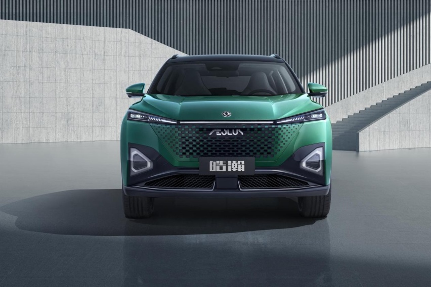 年轻上班族又多一新选择！9万多坐拥4挡电混SUV，皓瀚等你试驾