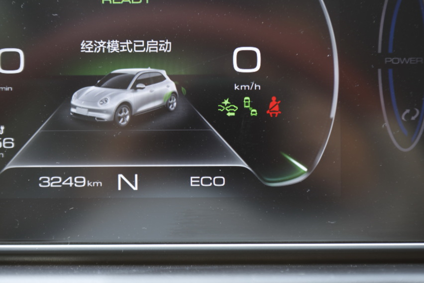 城市精灵 实用至上 试驾欧拉好猫2021款500km波塞冬版