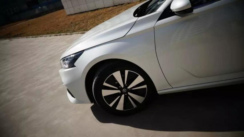 号称“最速B级车”的天籁，为什么要试2.0L智行版？